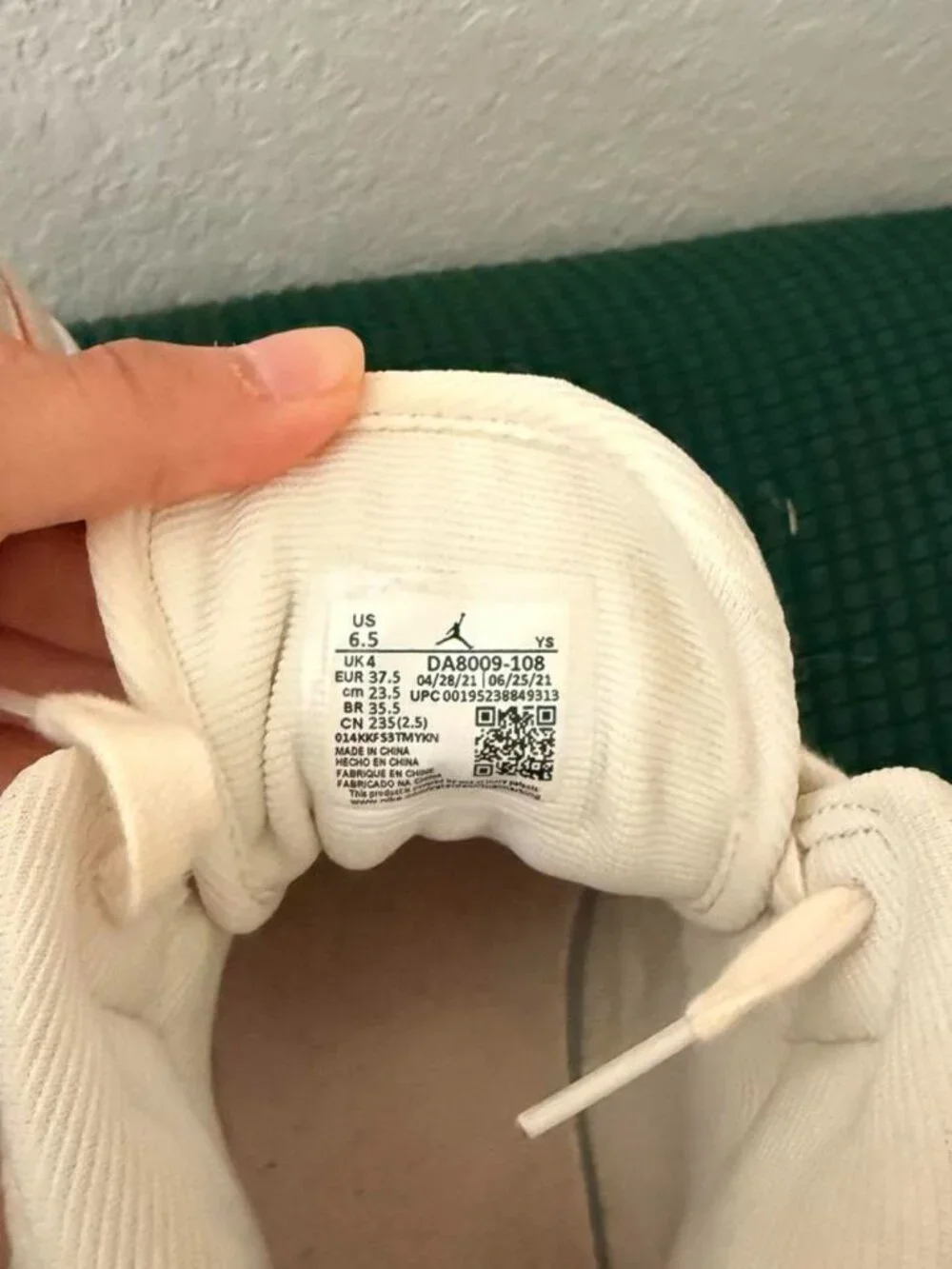 Jordan Women's Cream and Pink Trainers